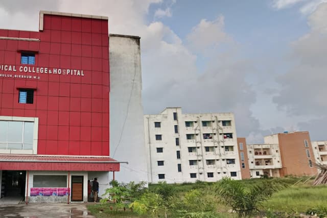 SANTINIKETAN MEDICAL COLLEGE